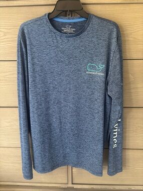 Vineyard Vines Heather Navy Long-Sleeve Performance Tee with Mint Logo